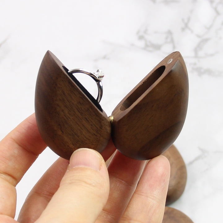Ringendoos Éternelle single